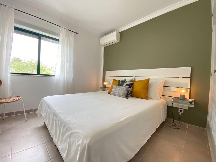 Apartamento Amparo-T2 C/Piscina 卡武埃鲁 外观 照片